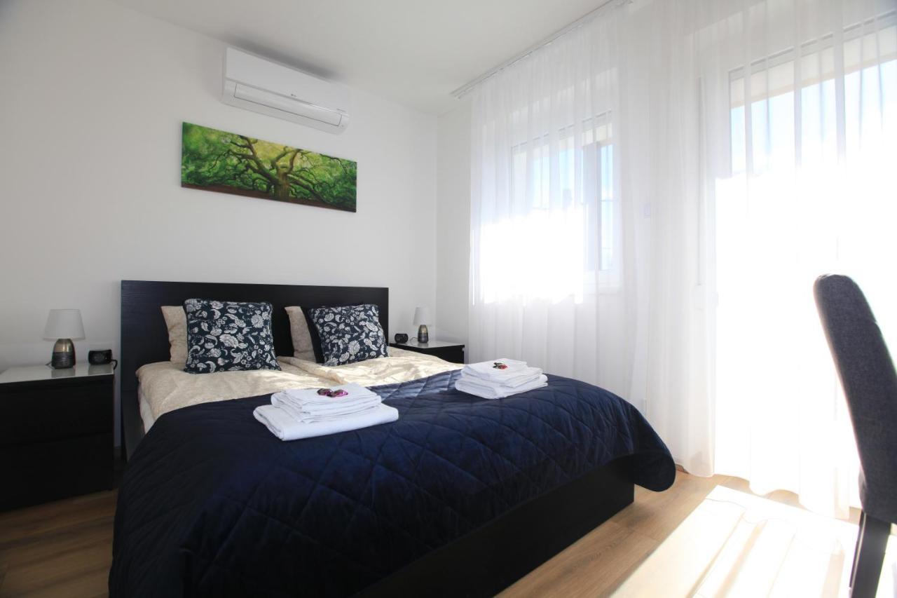 Paskal-Lux Apartments With Free Parking And Ac Budapeszt Zewnętrze zdjęcie