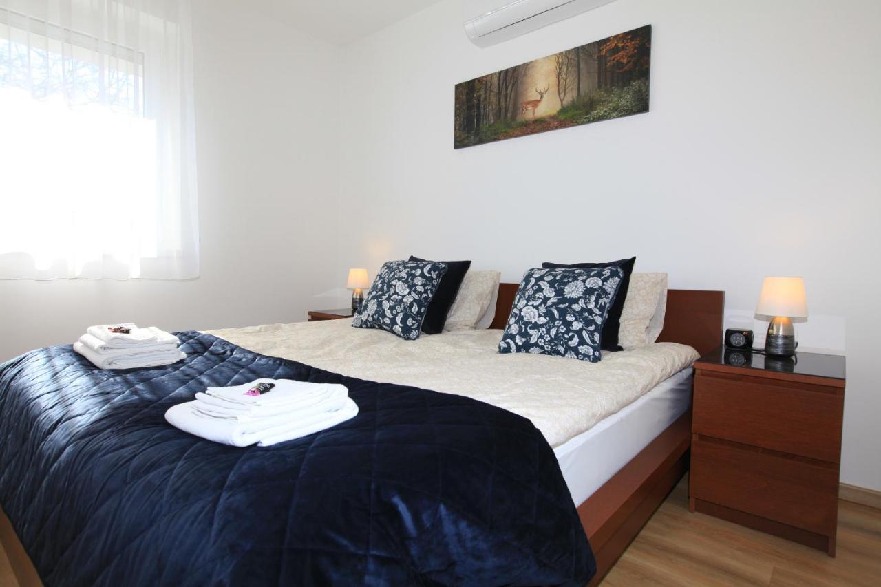 Paskal-Lux Apartments With Free Parking And Ac Budapeszt Zewnętrze zdjęcie