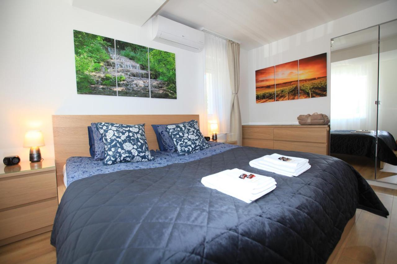 Paskal-Lux Apartments With Free Parking And Ac Budapeszt Zewnętrze zdjęcie