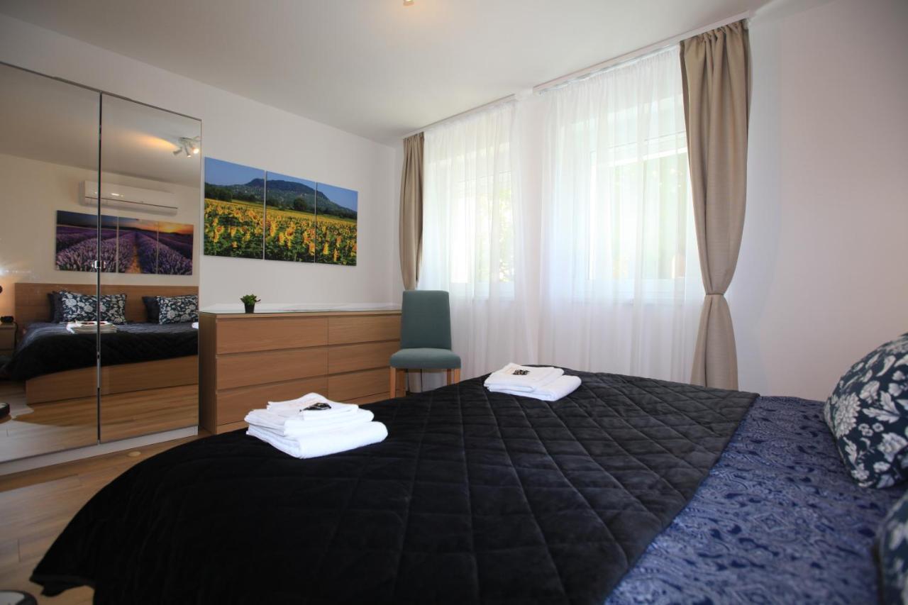 Paskal-Lux Apartments With Free Parking And Ac Budapeszt Zewnętrze zdjęcie