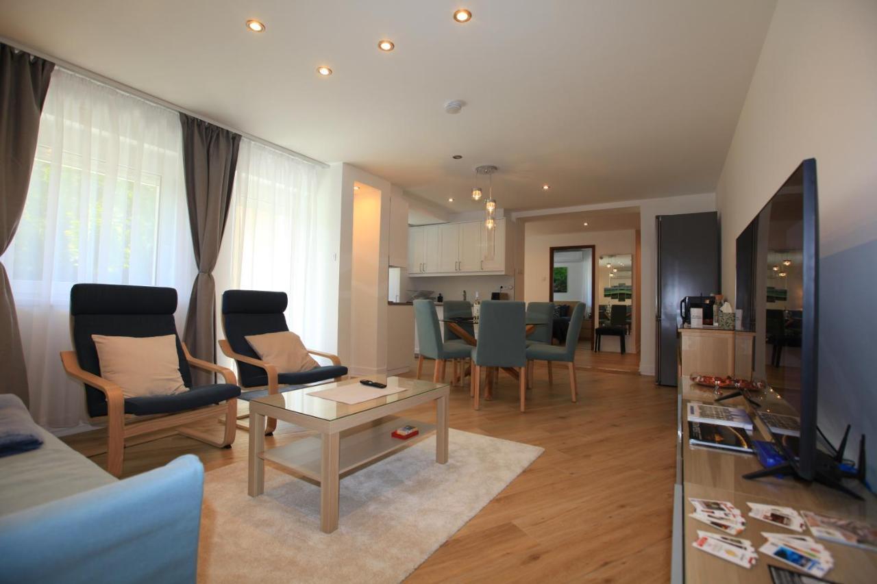 Paskal-Lux Apartments With Free Parking And Ac Budapeszt Zewnętrze zdjęcie
