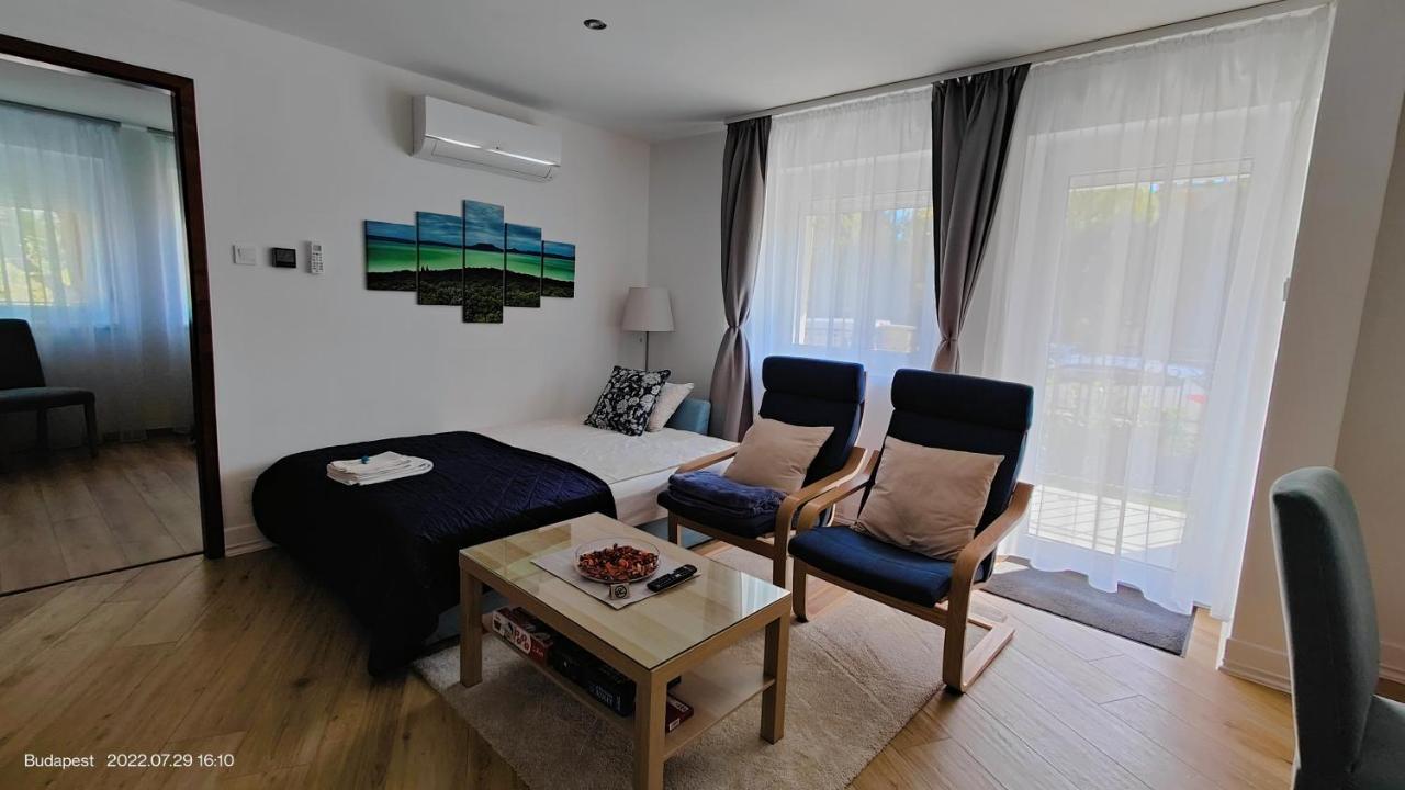 Paskal-Lux Apartments With Free Parking And Ac Budapeszt Zewnętrze zdjęcie