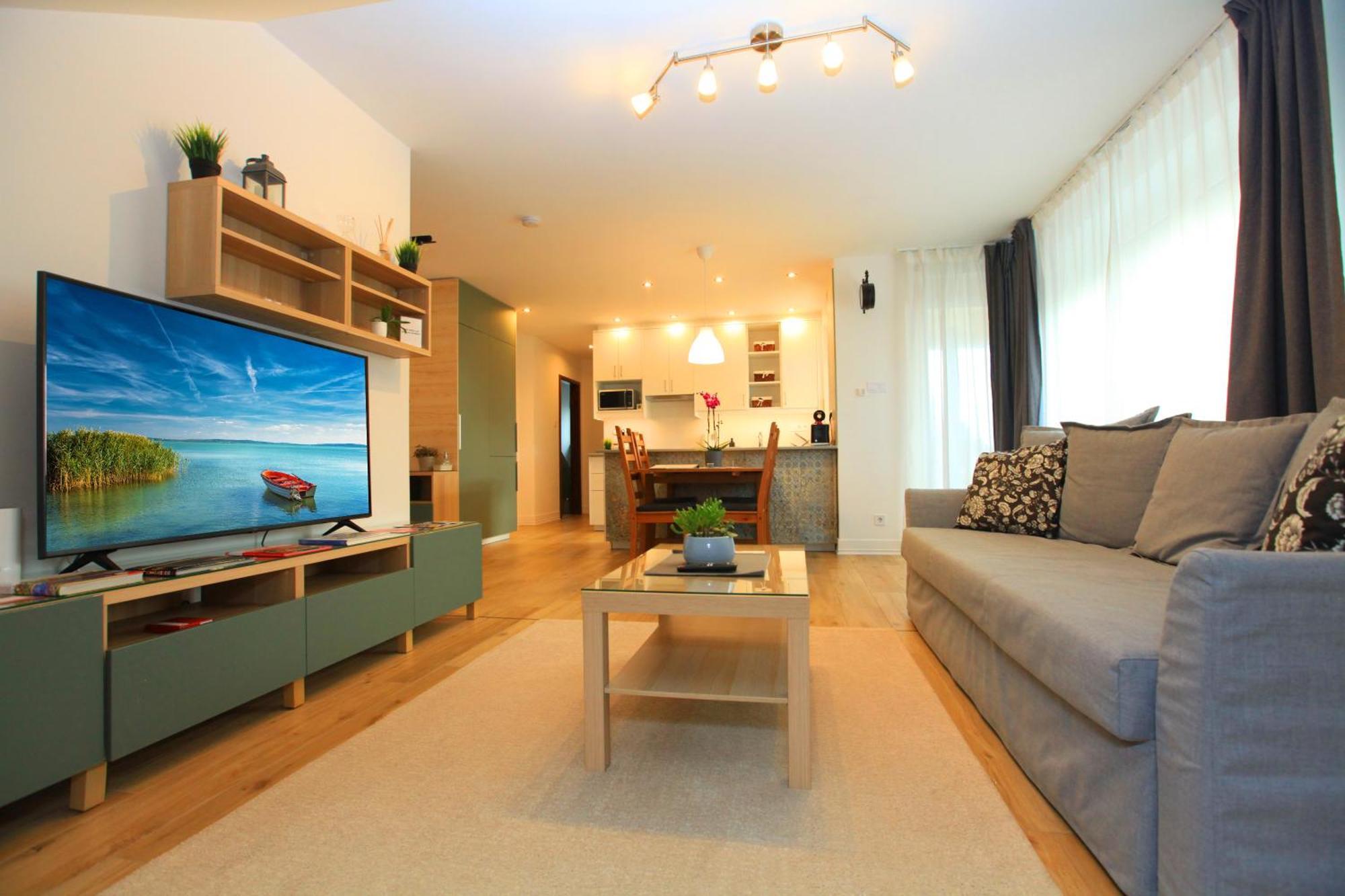 Paskal-Lux Apartments With Free Parking And Ac Budapeszt Zewnętrze zdjęcie